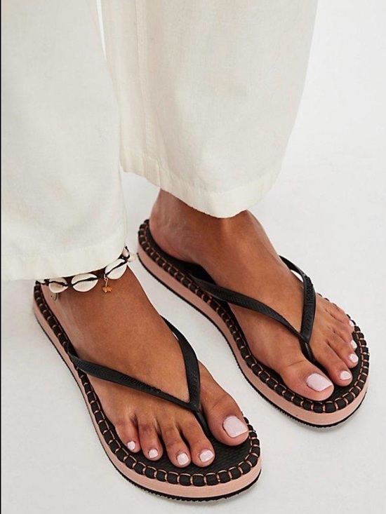 Havaianas Shoes - NWT Havaianas X Free People Sandlas ✨🩴